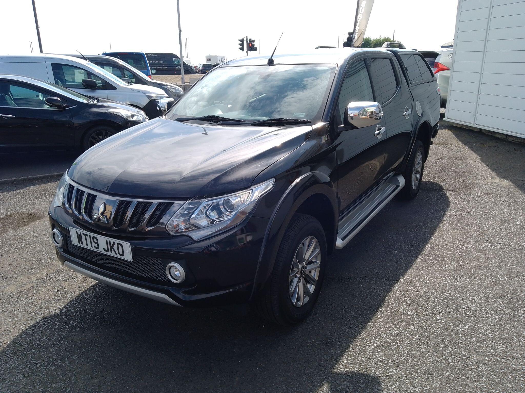 Mitsubishi L200