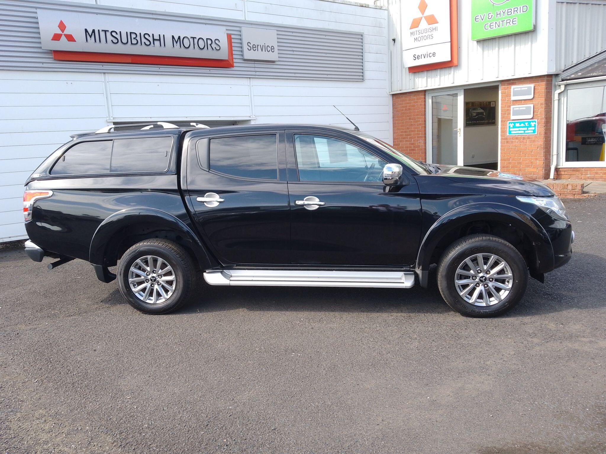 Mitsubishi L200