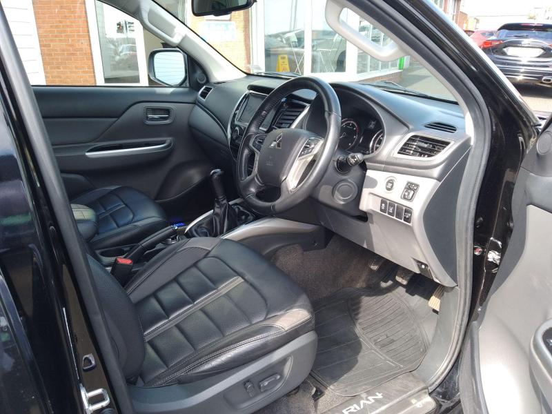 Mitsubishi L200