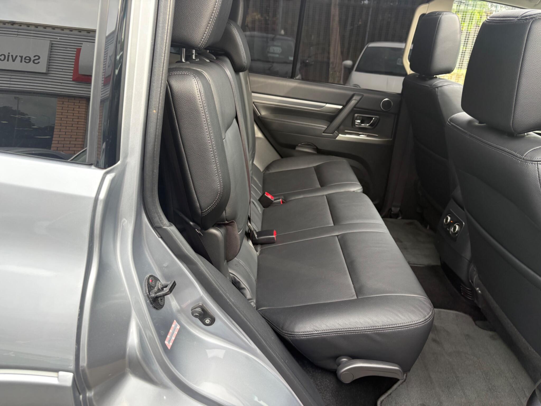 Mitsubishi Shogun