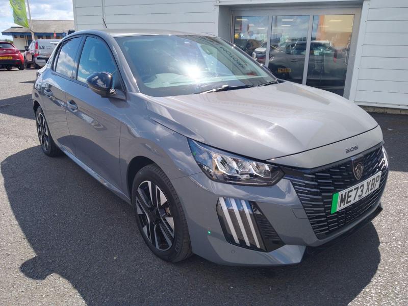 Peugeot e-208
