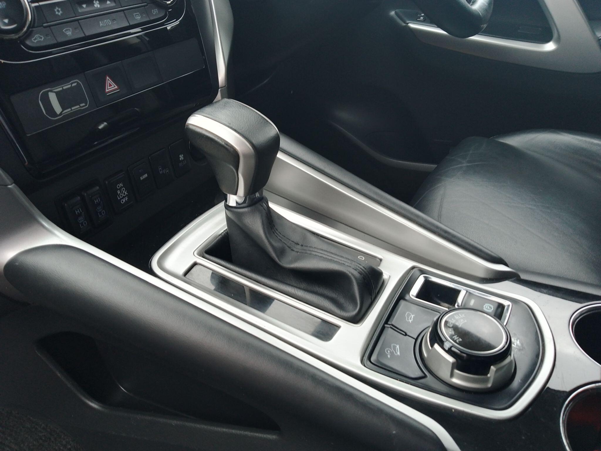 Mitsubishi Shogun Sport