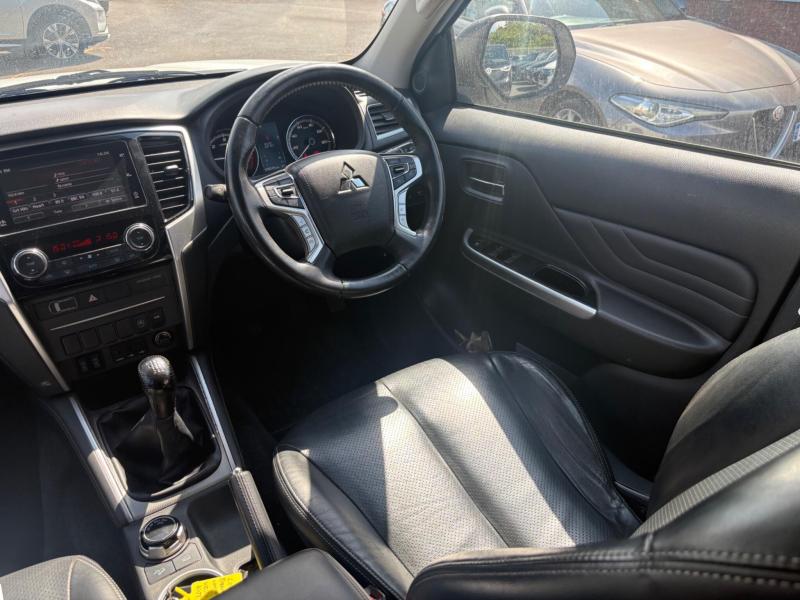 Mitsubishi L200
