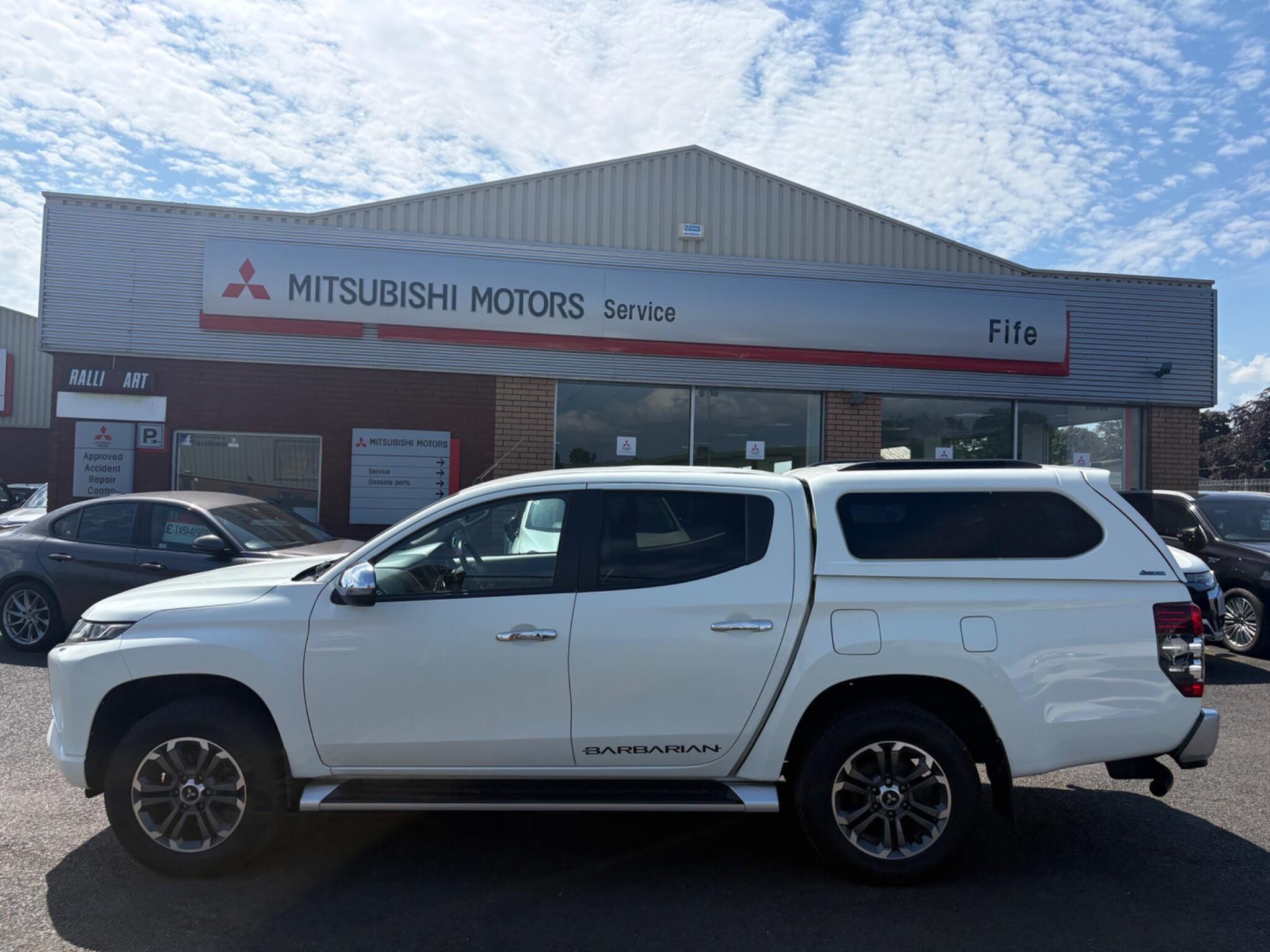 Mitsubishi L200