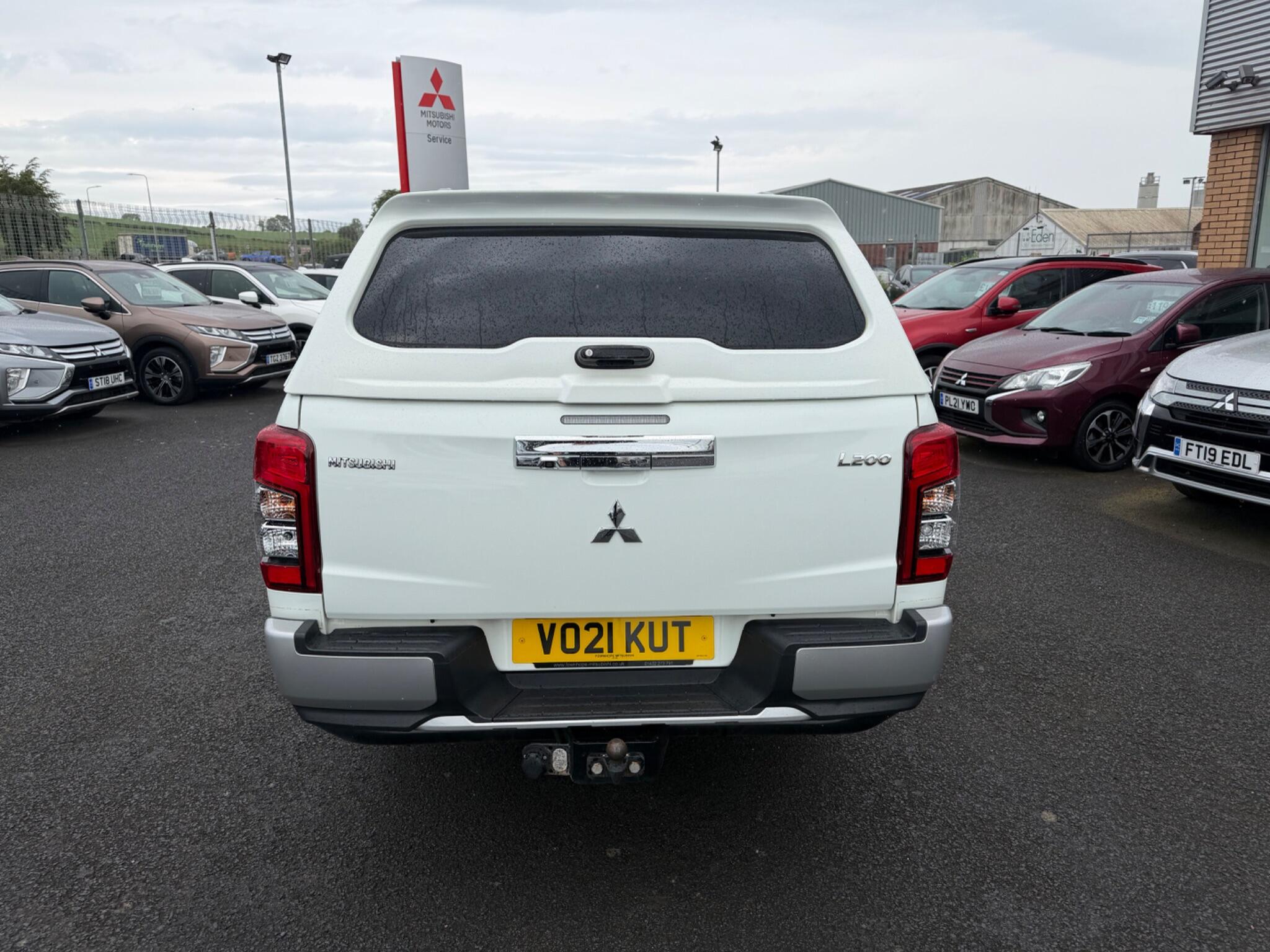 Mitsubishi L200