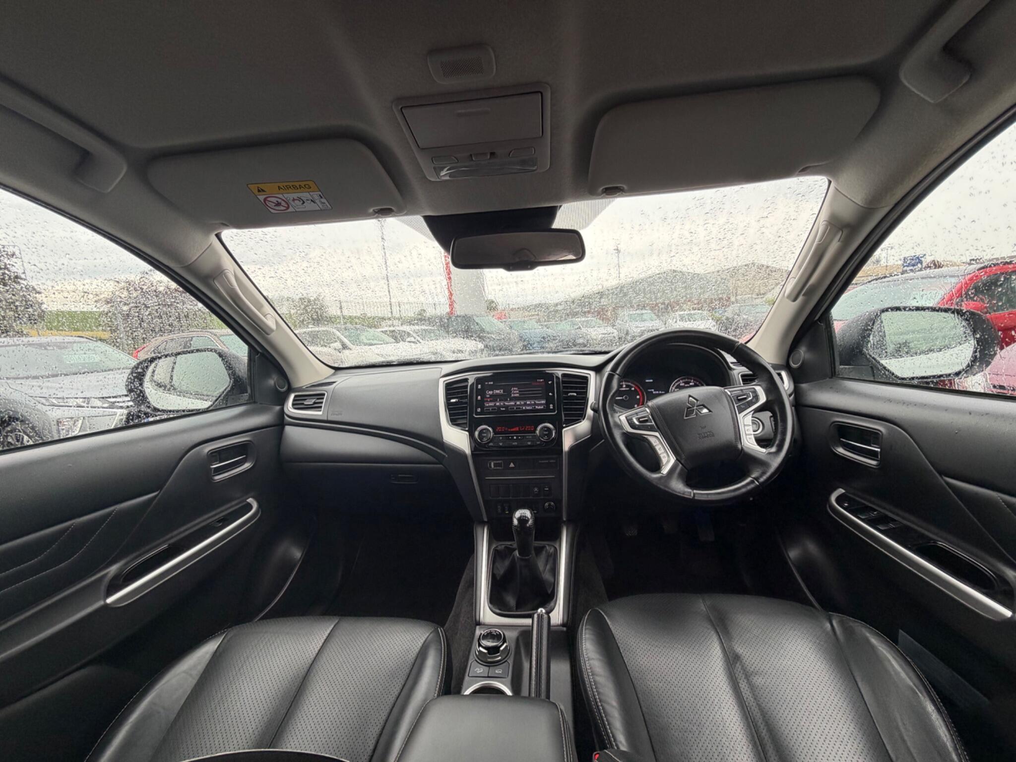 Mitsubishi L200