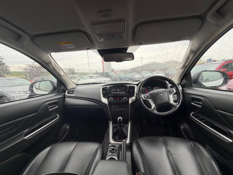 Mitsubishi L200