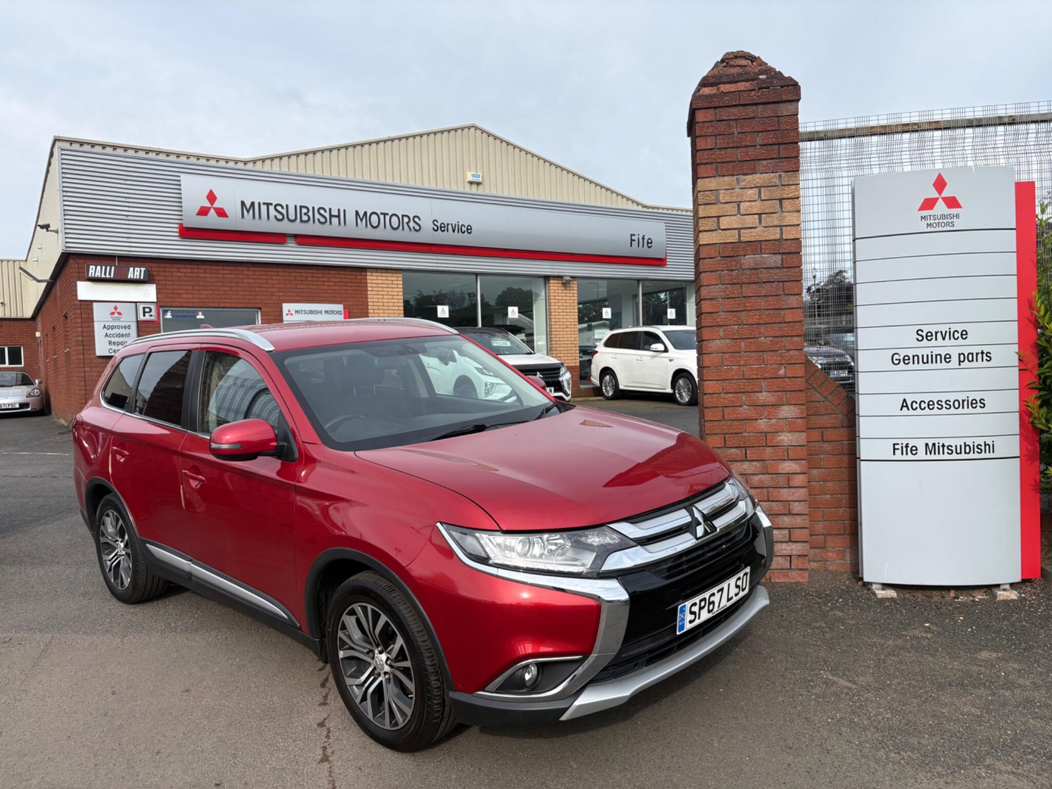 Mitsubishi Outlander