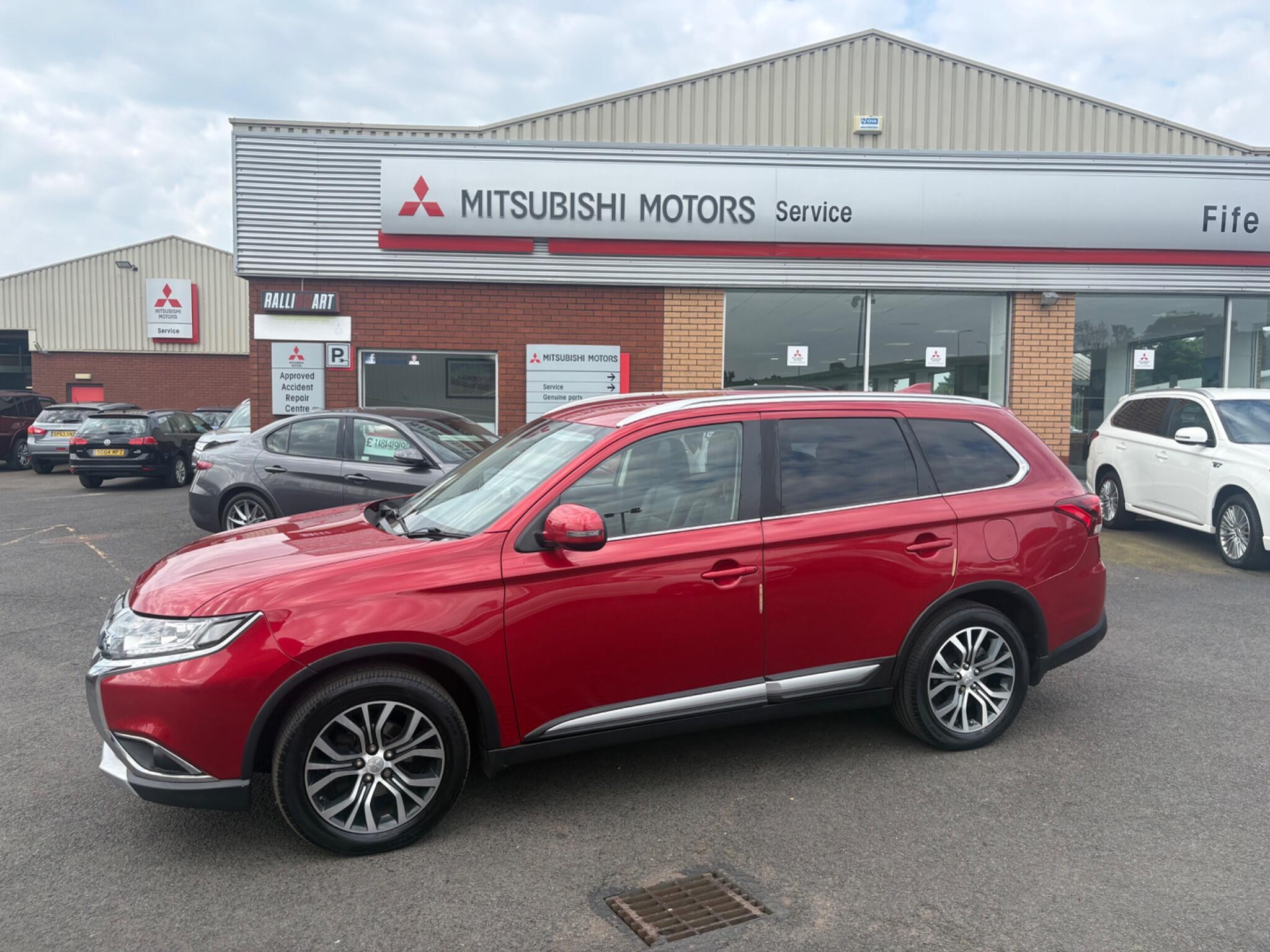 Mitsubishi Outlander