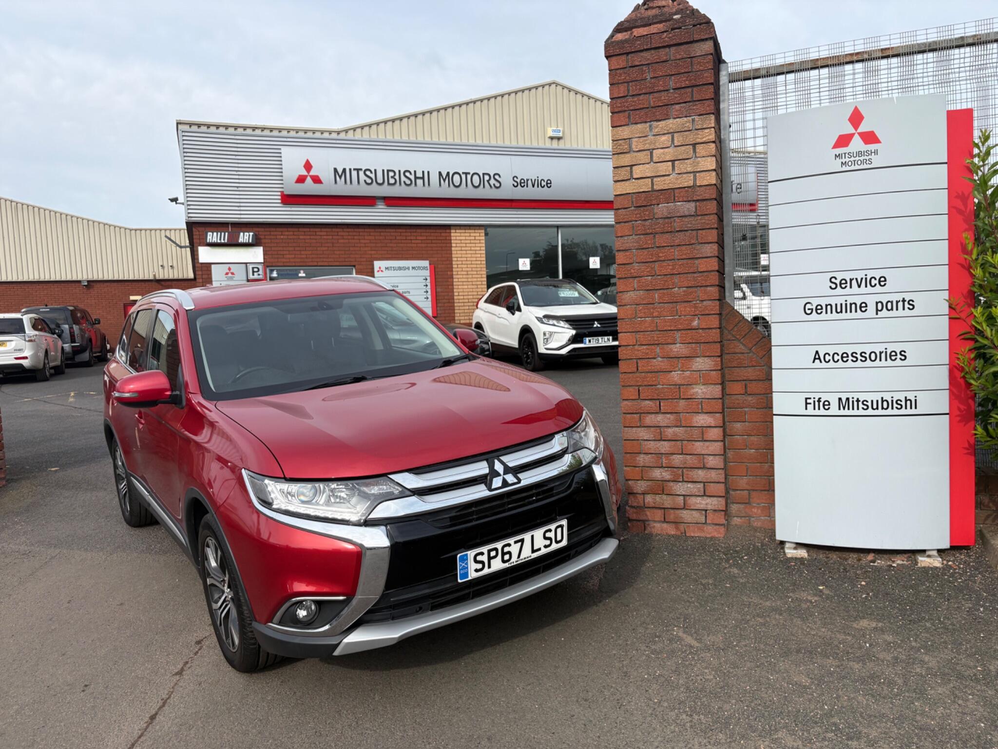 Mitsubishi Outlander