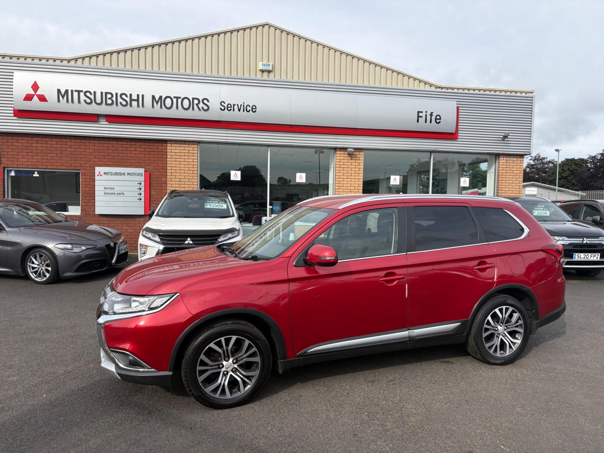 Mitsubishi Outlander
