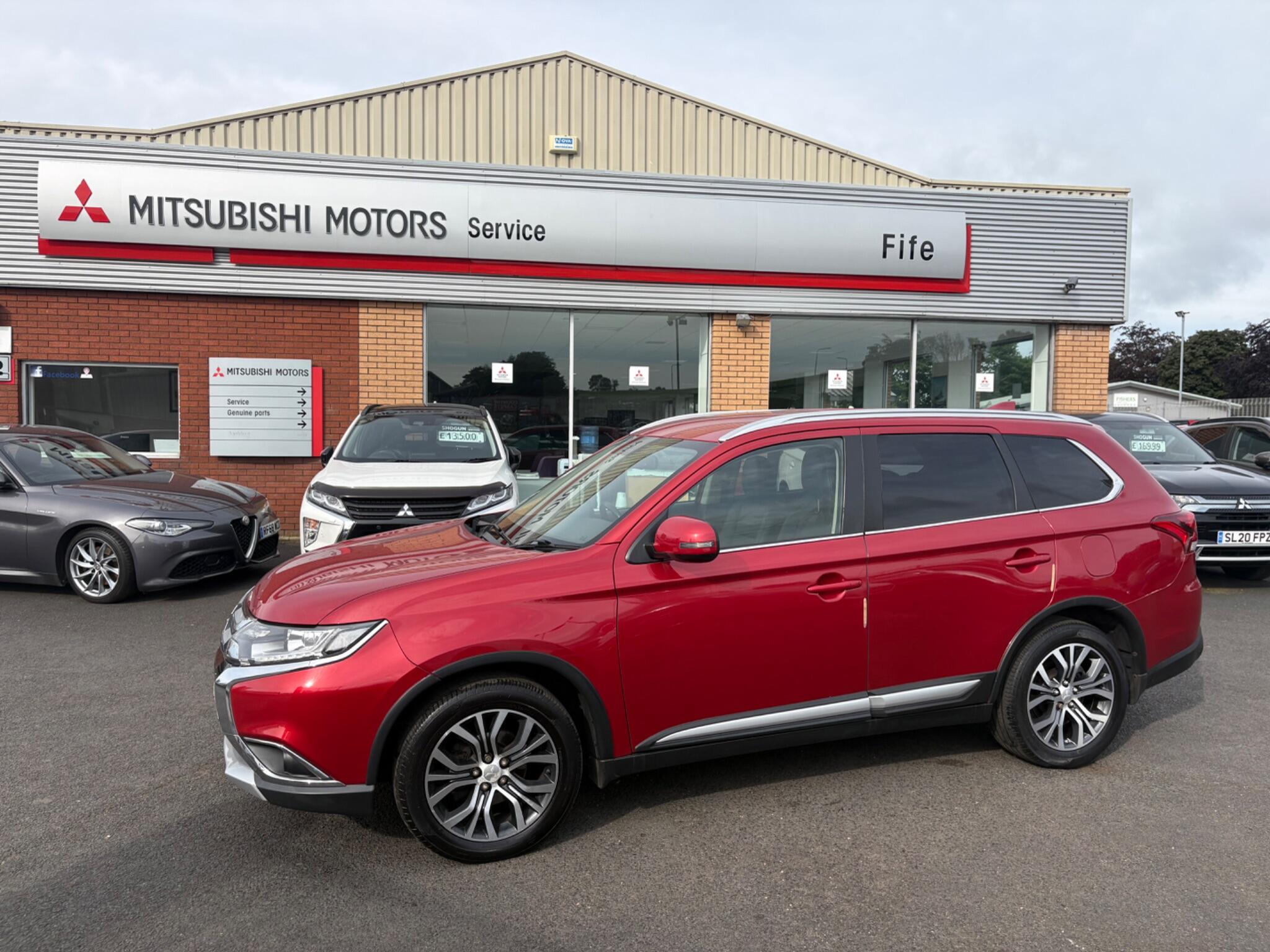 Mitsubishi Outlander