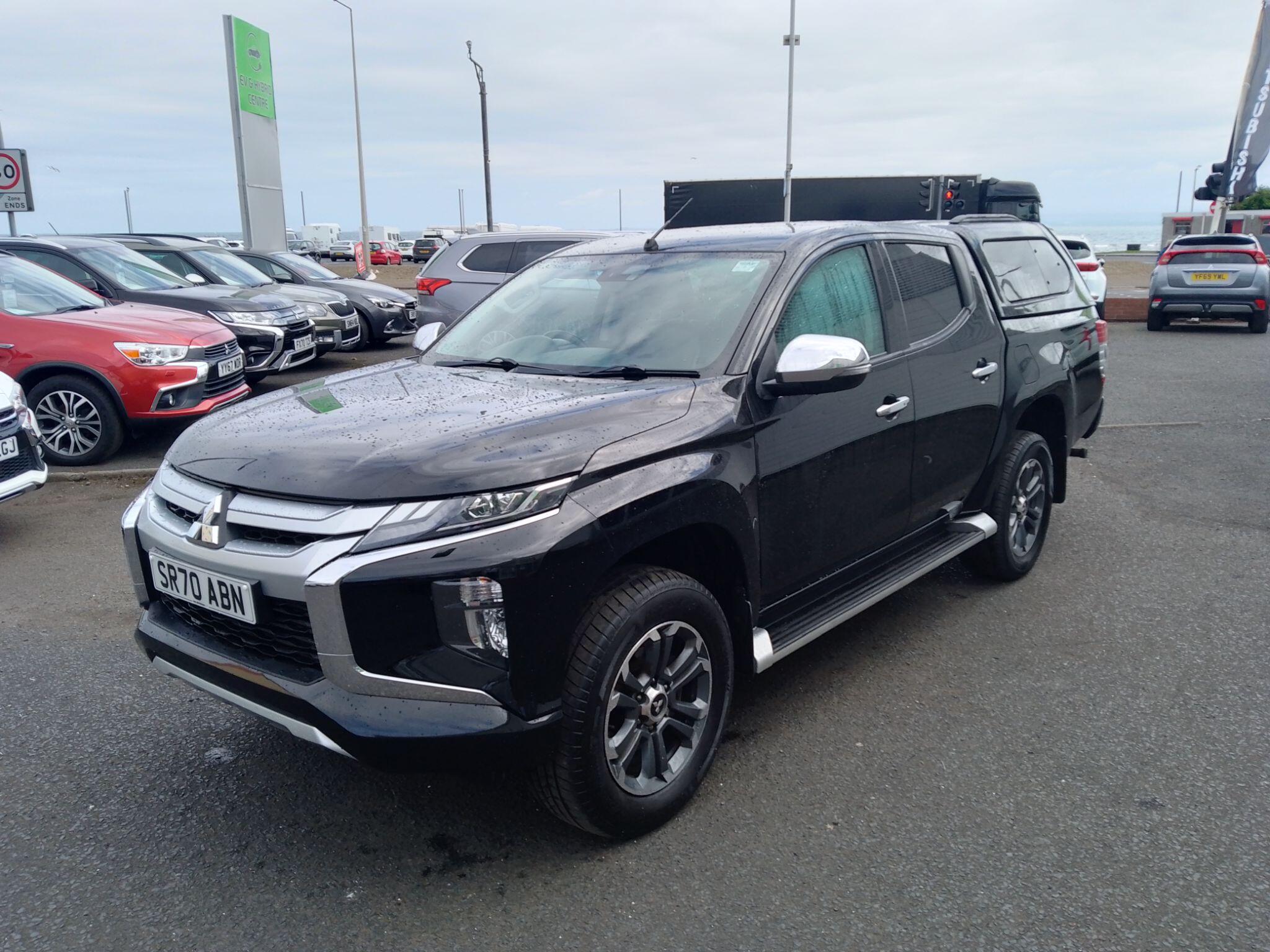 Mitsubishi L200