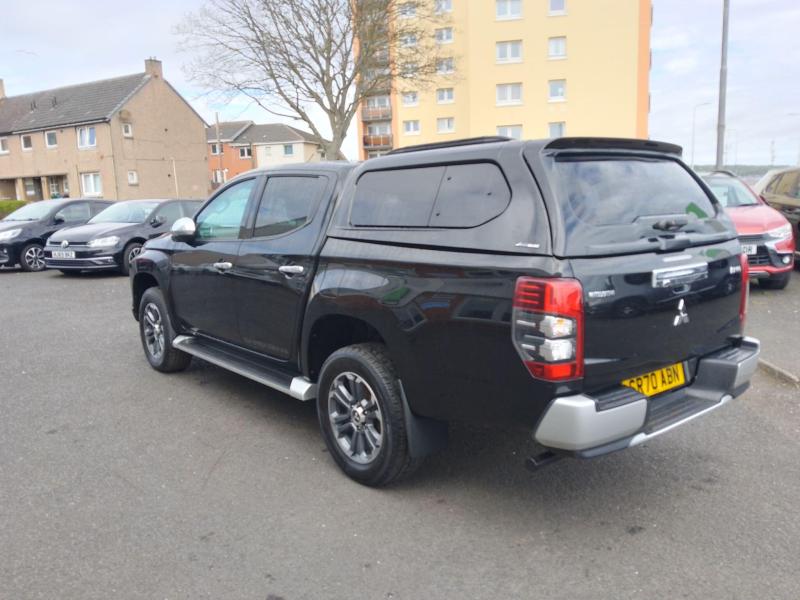 Mitsubishi L200