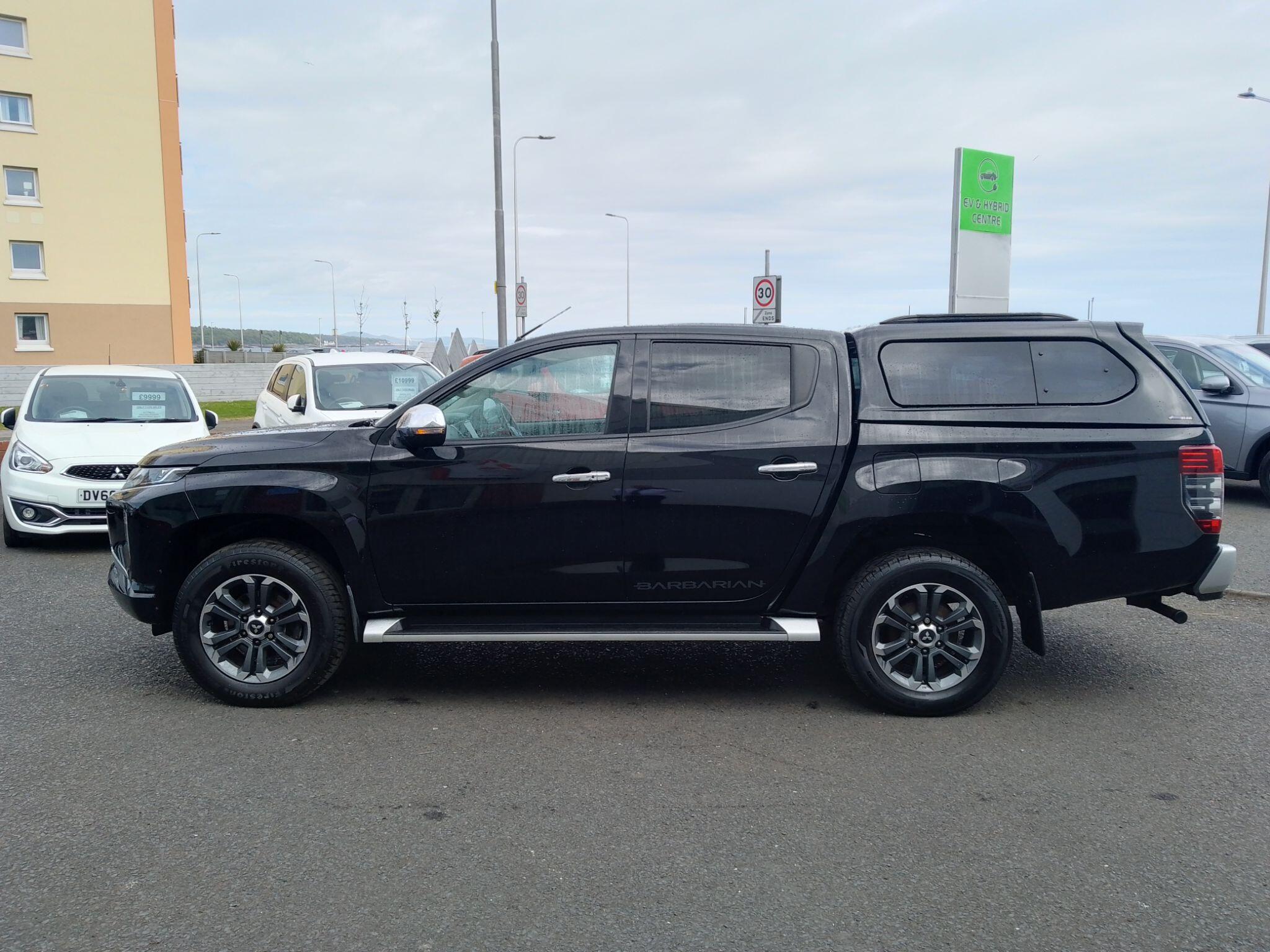 Mitsubishi L200