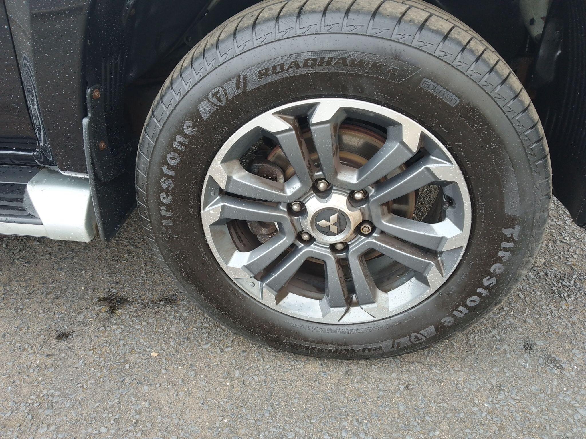 Mitsubishi L200