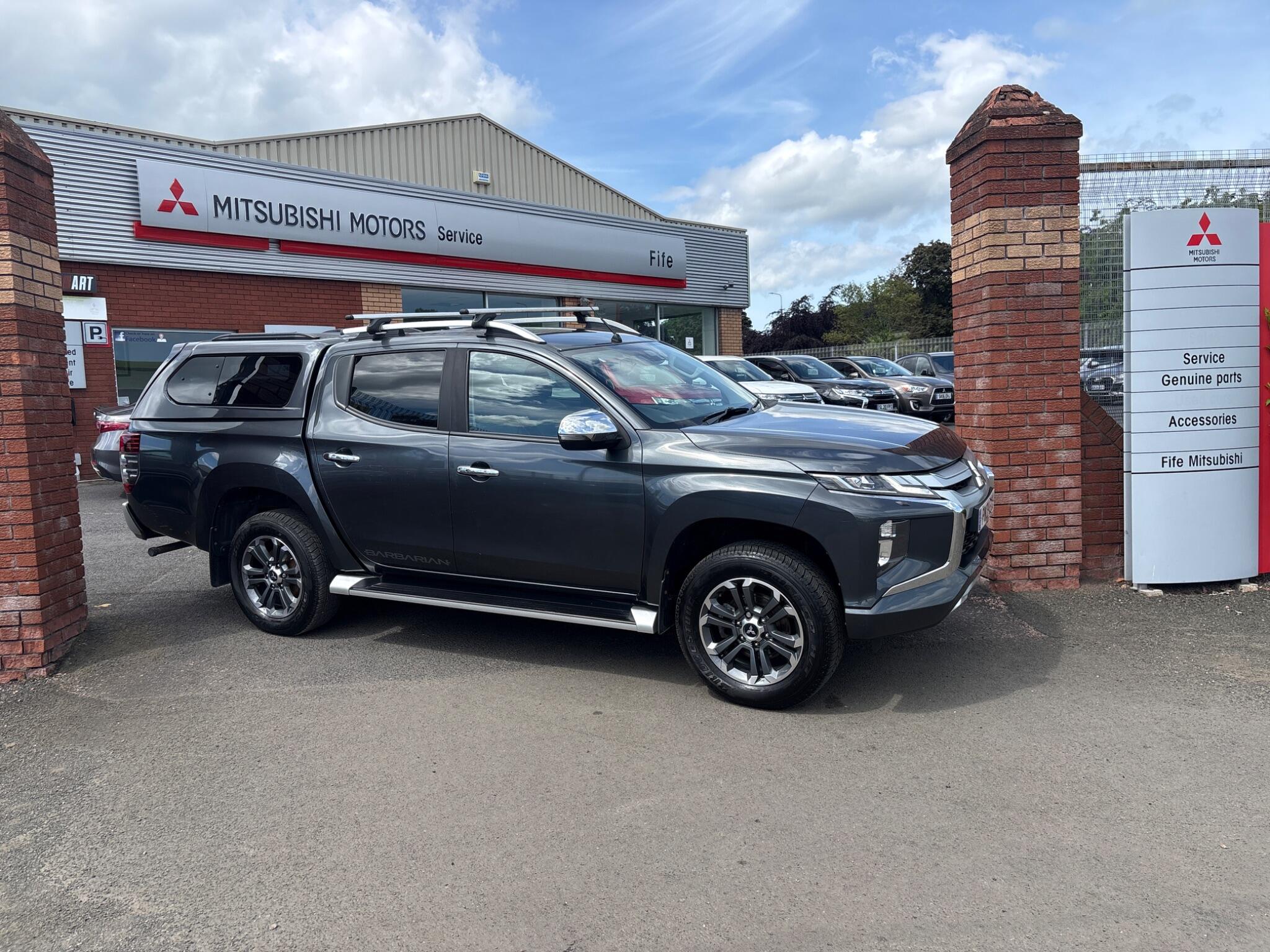 Mitsubishi L200