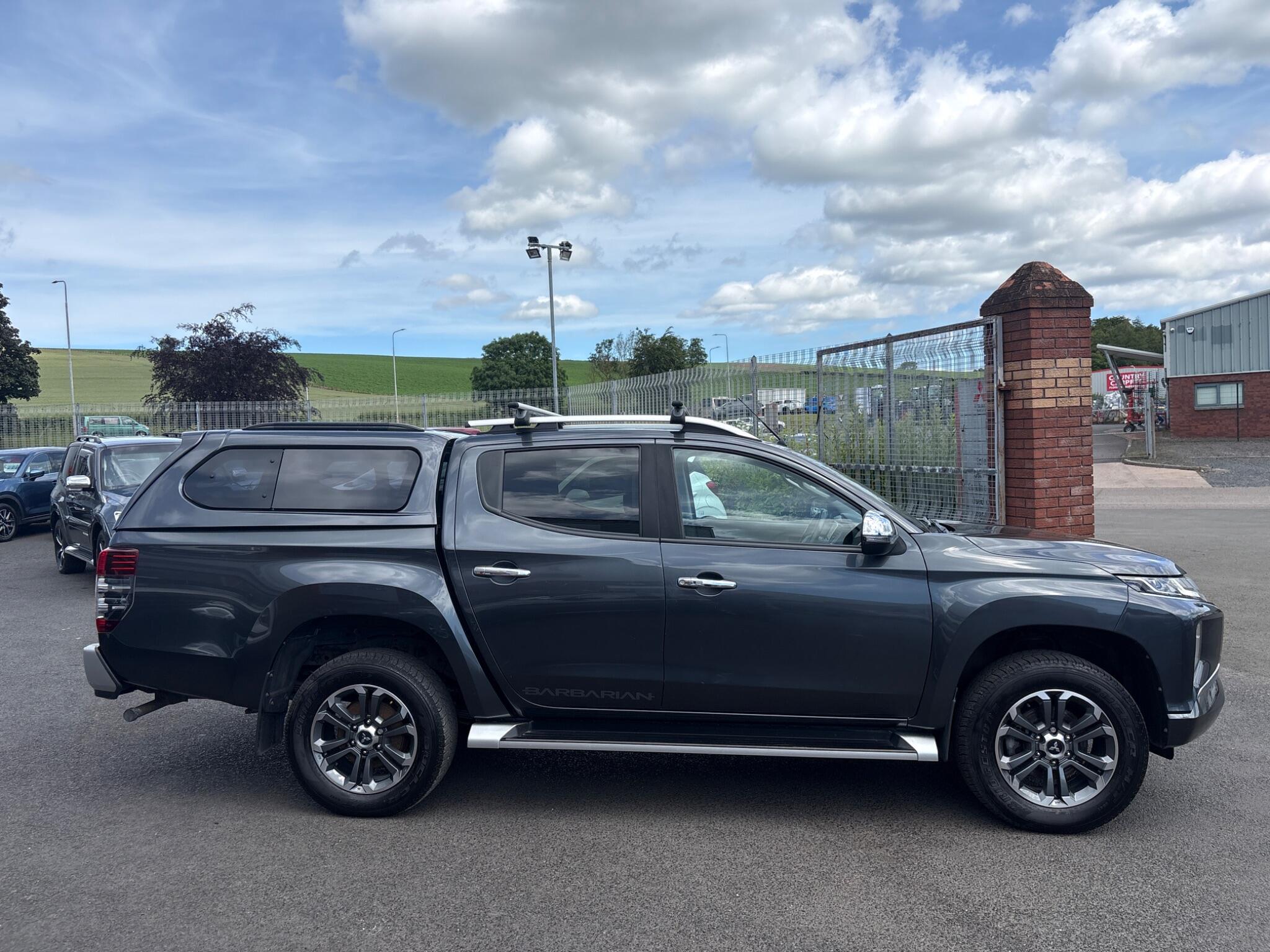 Mitsubishi L200