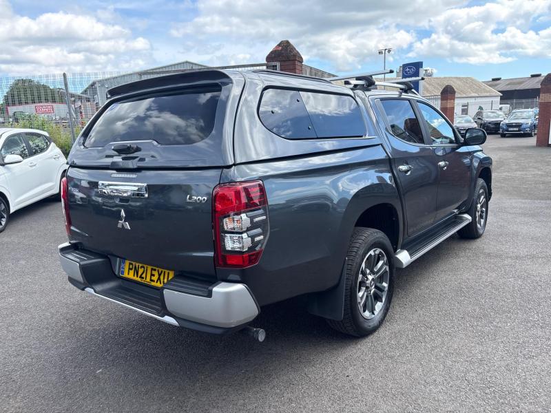 Mitsubishi L200