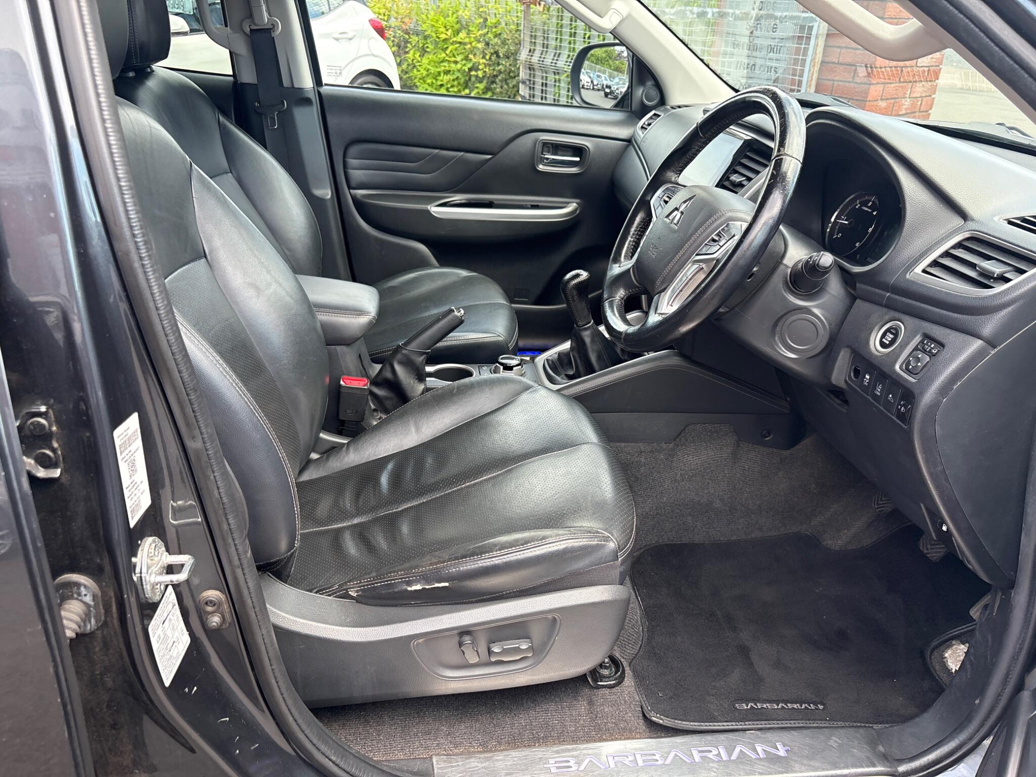 Mitsubishi L200