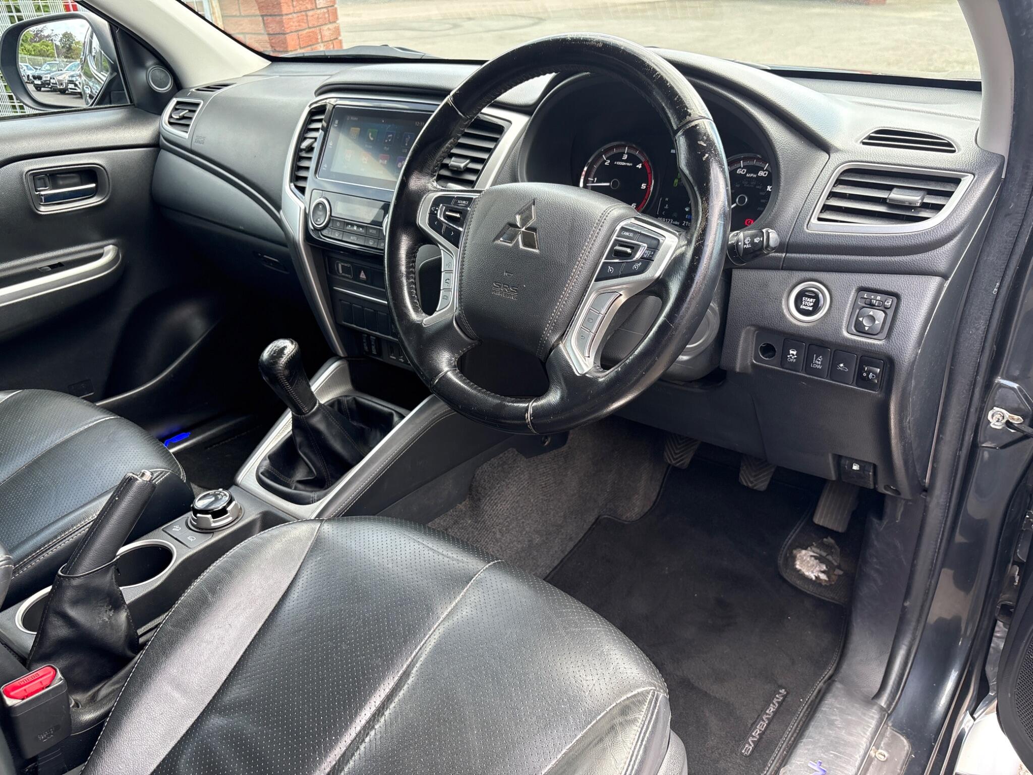 Mitsubishi L200