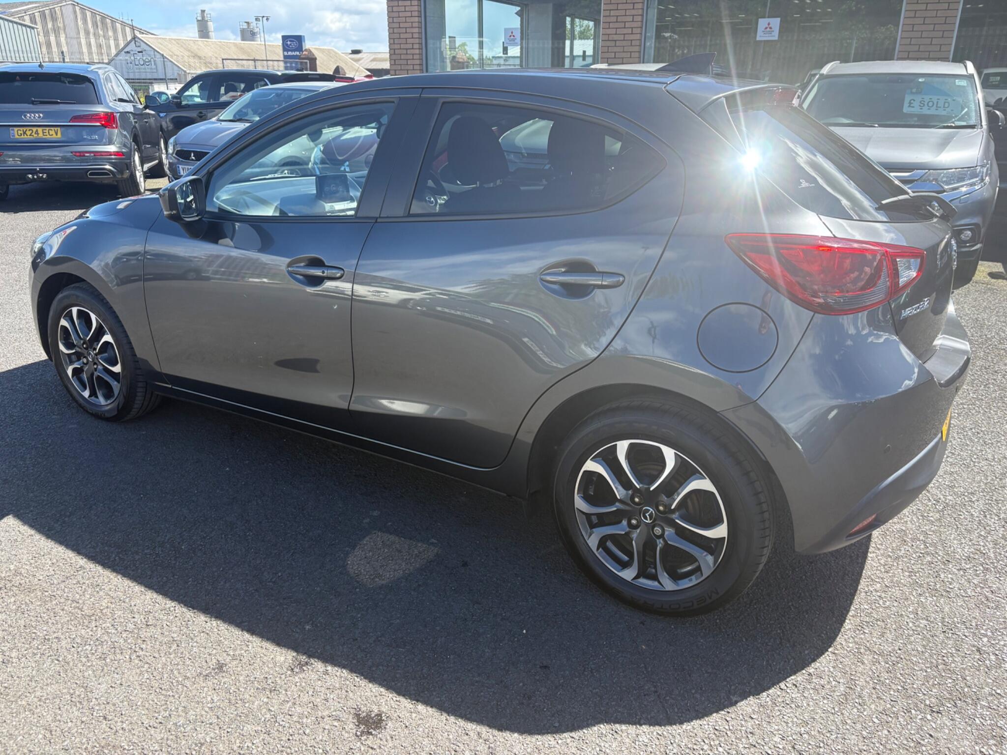 Mazda Mazda2