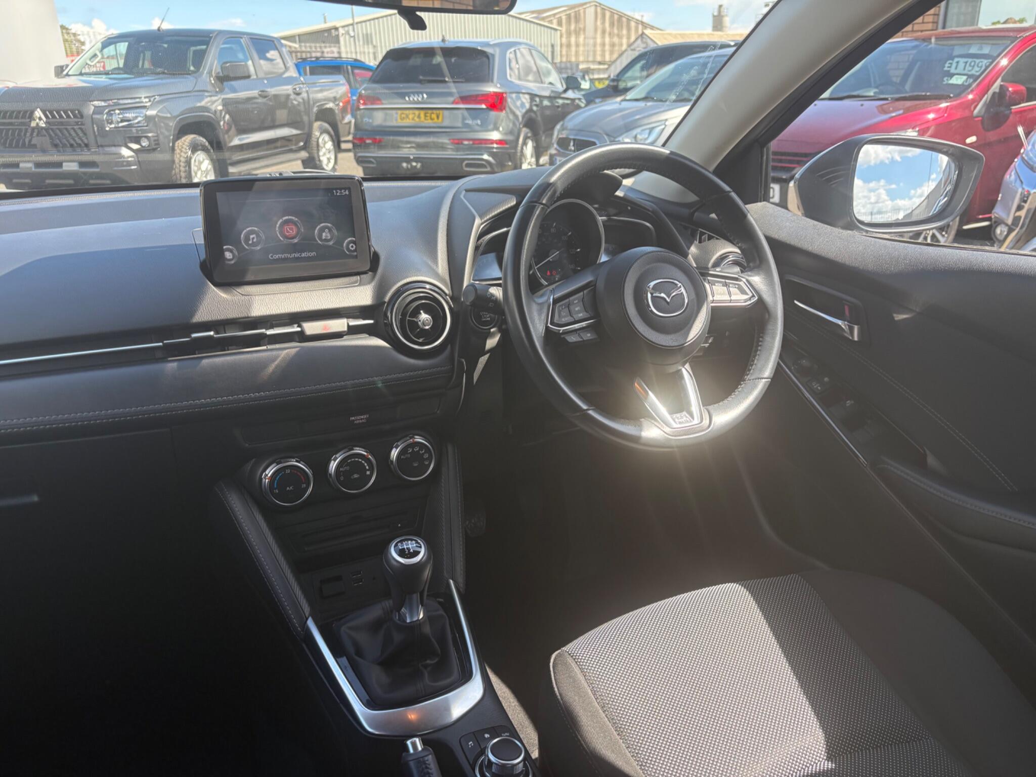 Mazda Mazda2