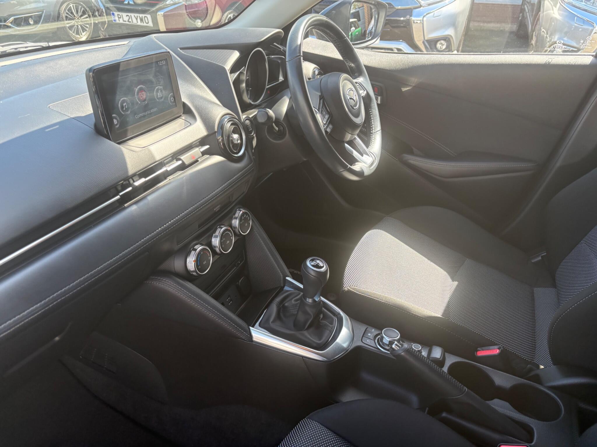 Mazda Mazda2
