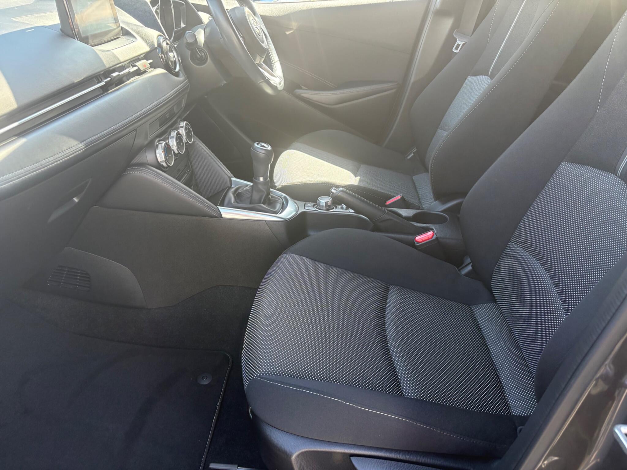 Mazda Mazda2