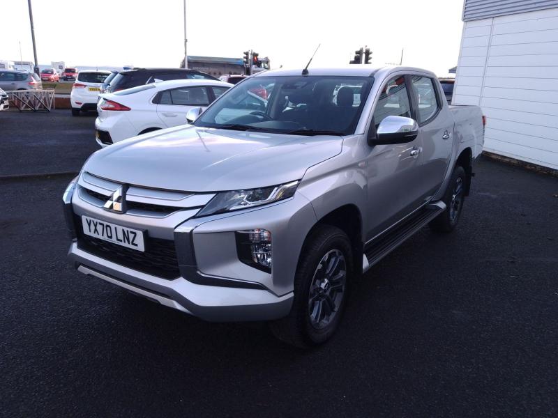 Mitsubishi L200