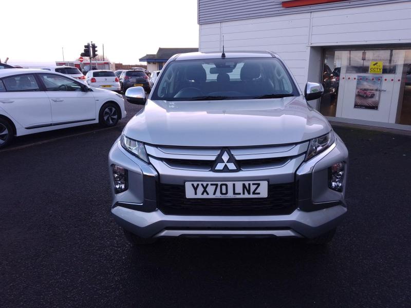 Mitsubishi L200