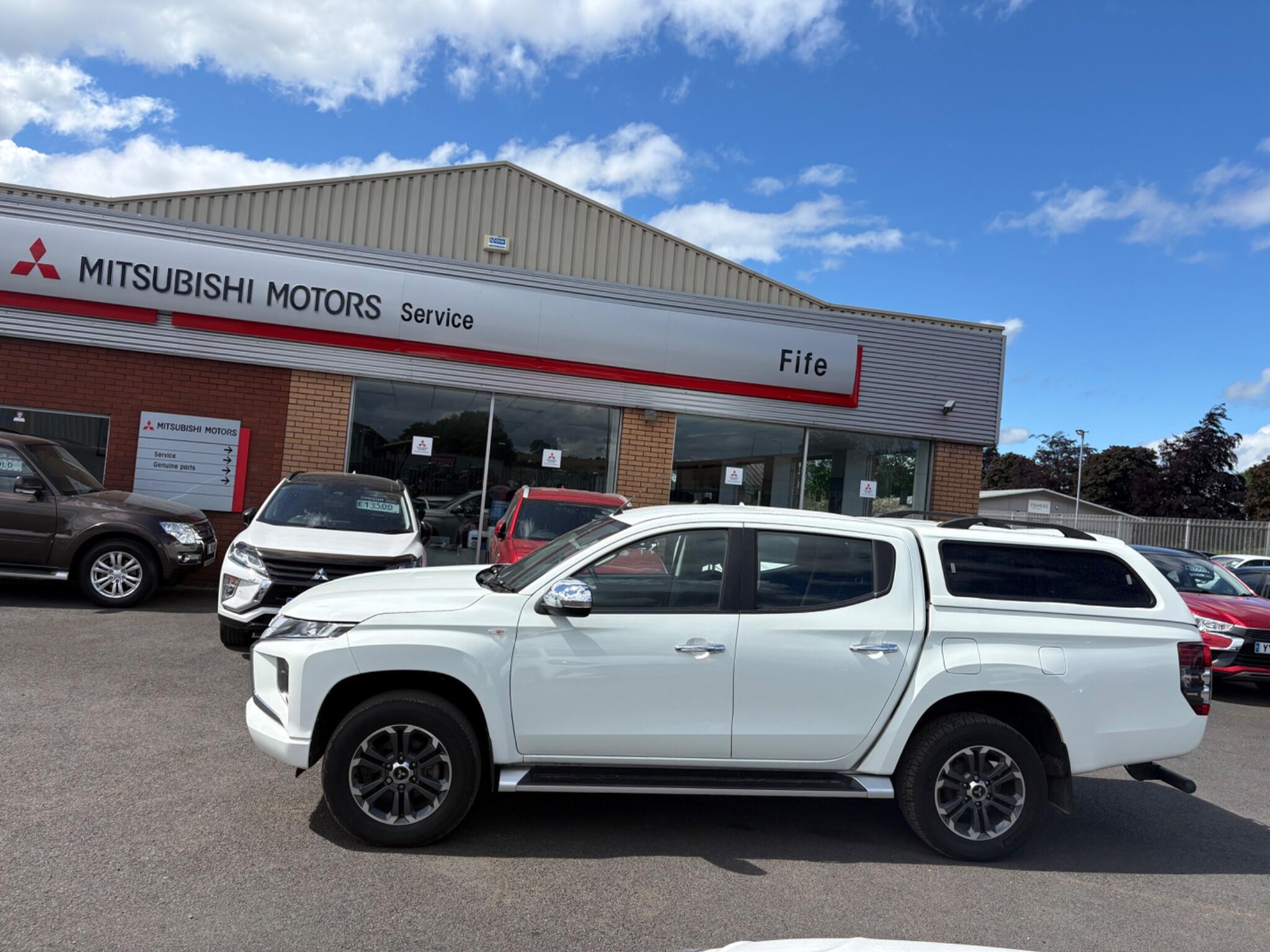 Mitsubishi L200