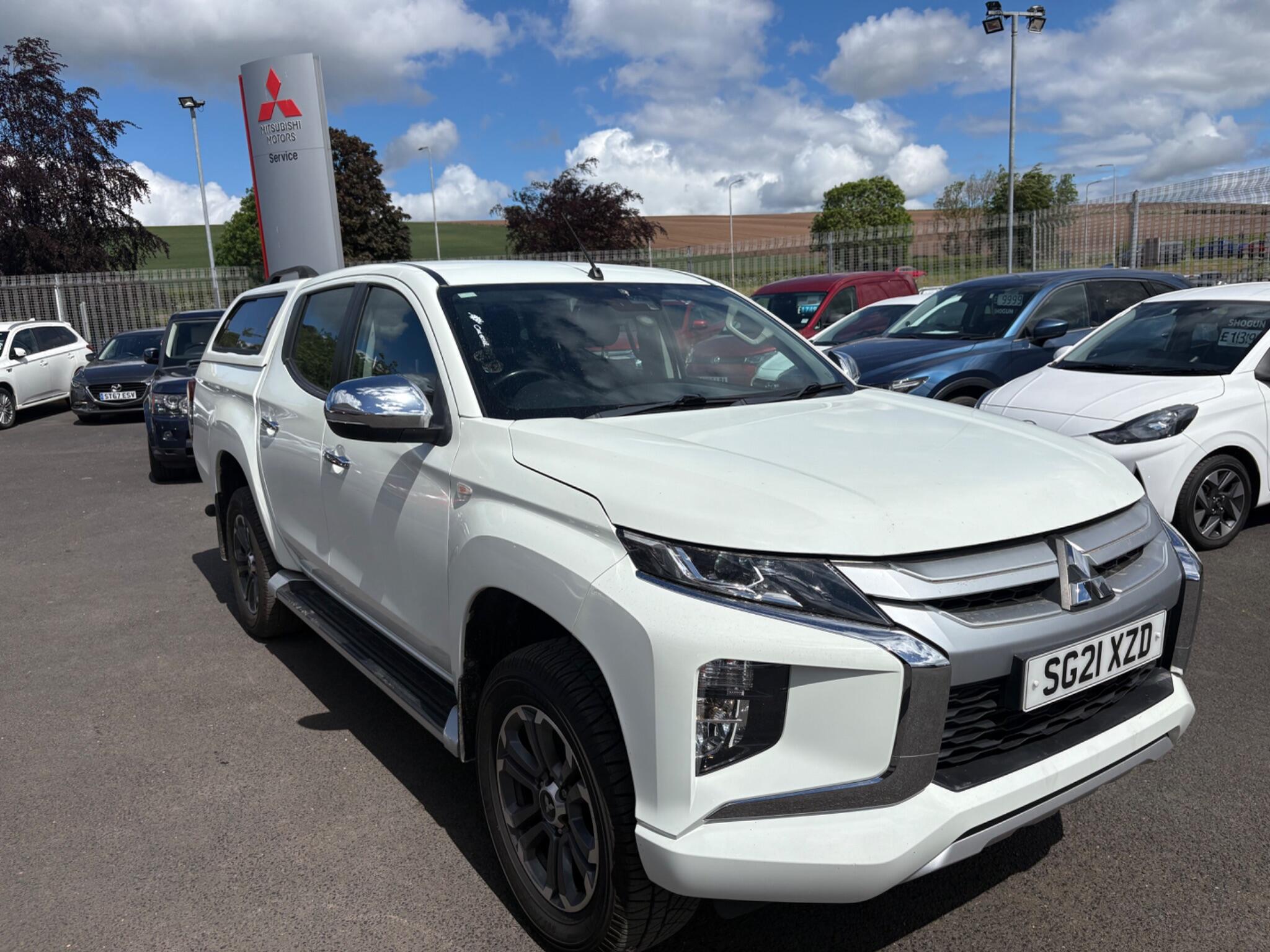 Mitsubishi L200