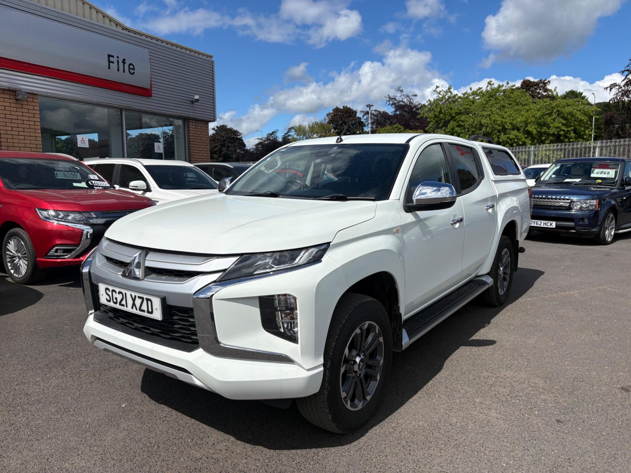 Mitsubishi L200