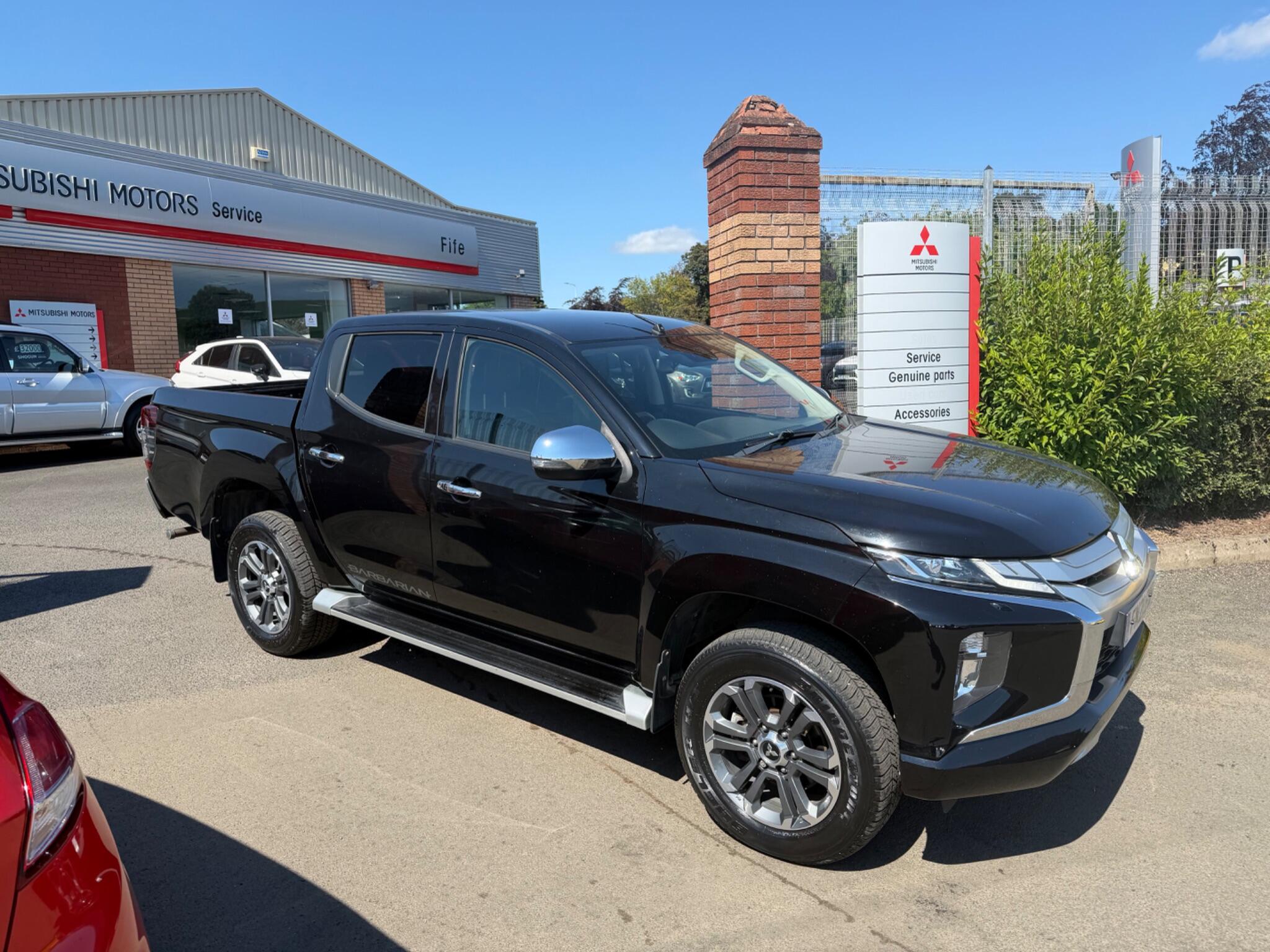 Mitsubishi L200