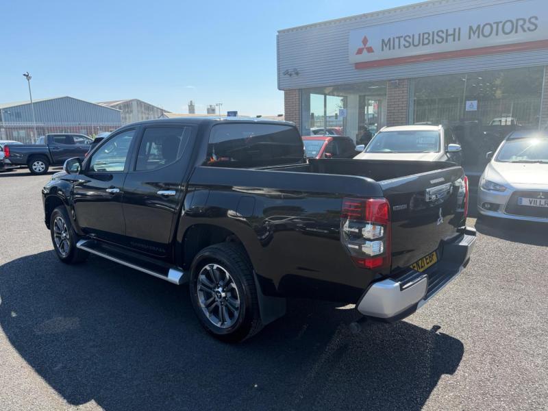 Mitsubishi L200