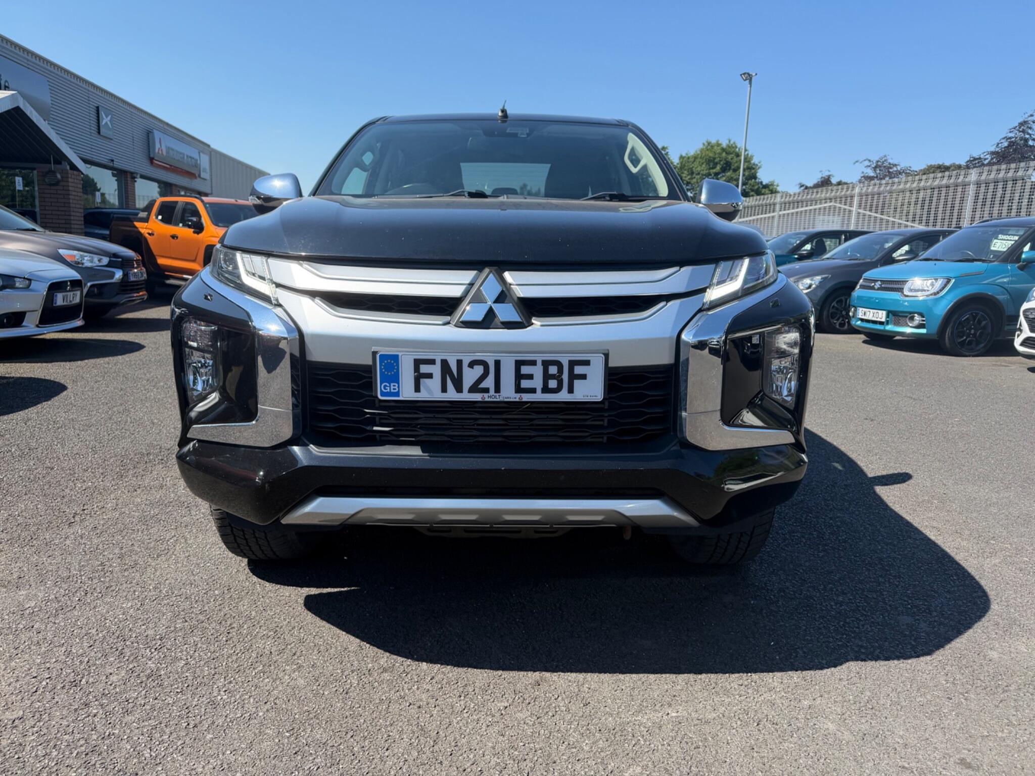 Mitsubishi L200