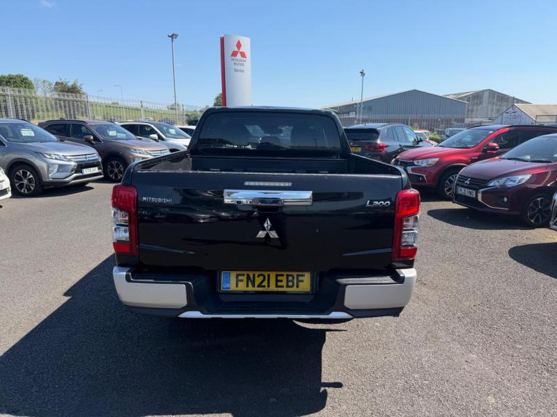 Mitsubishi L200
