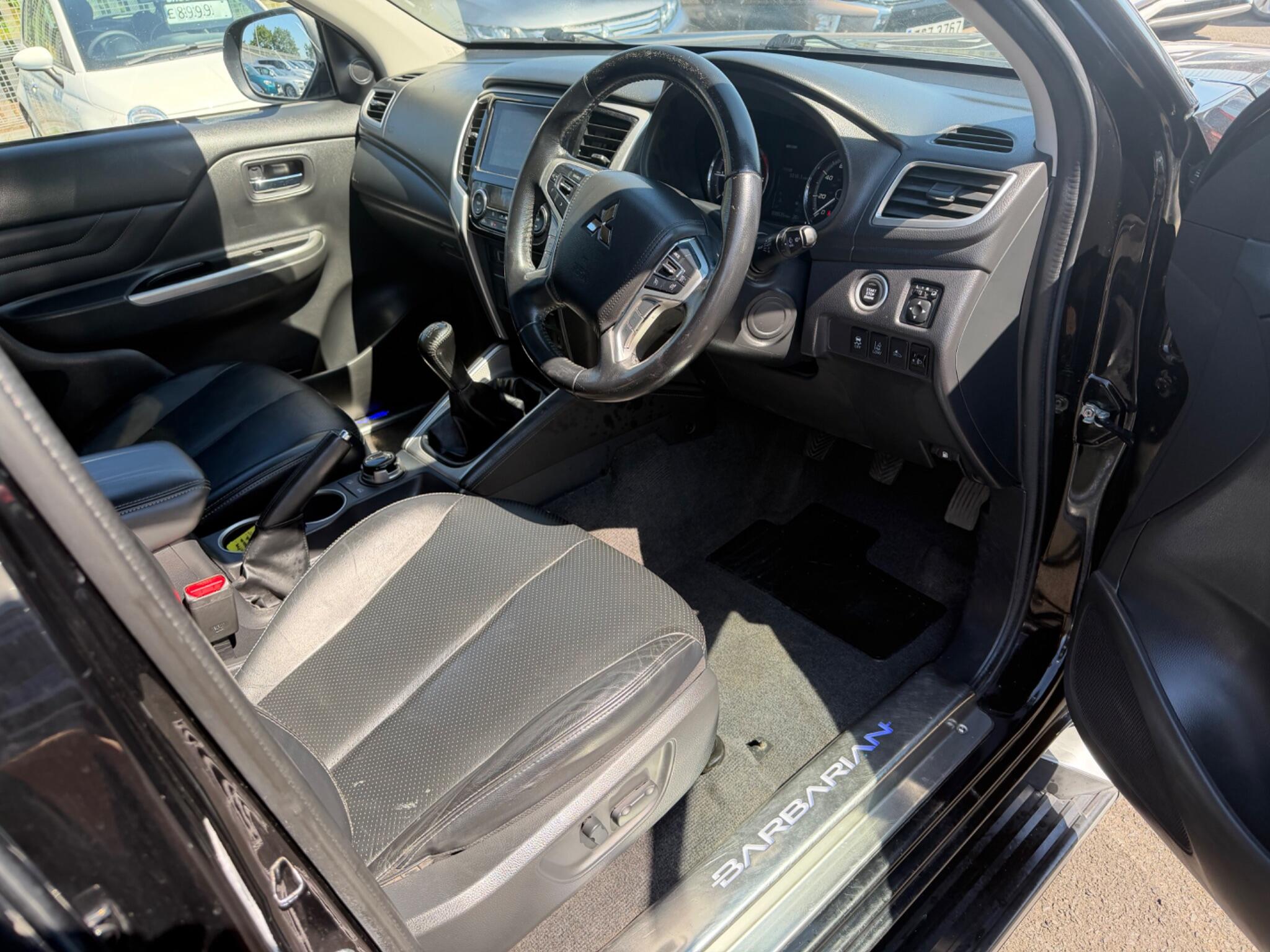 Mitsubishi L200