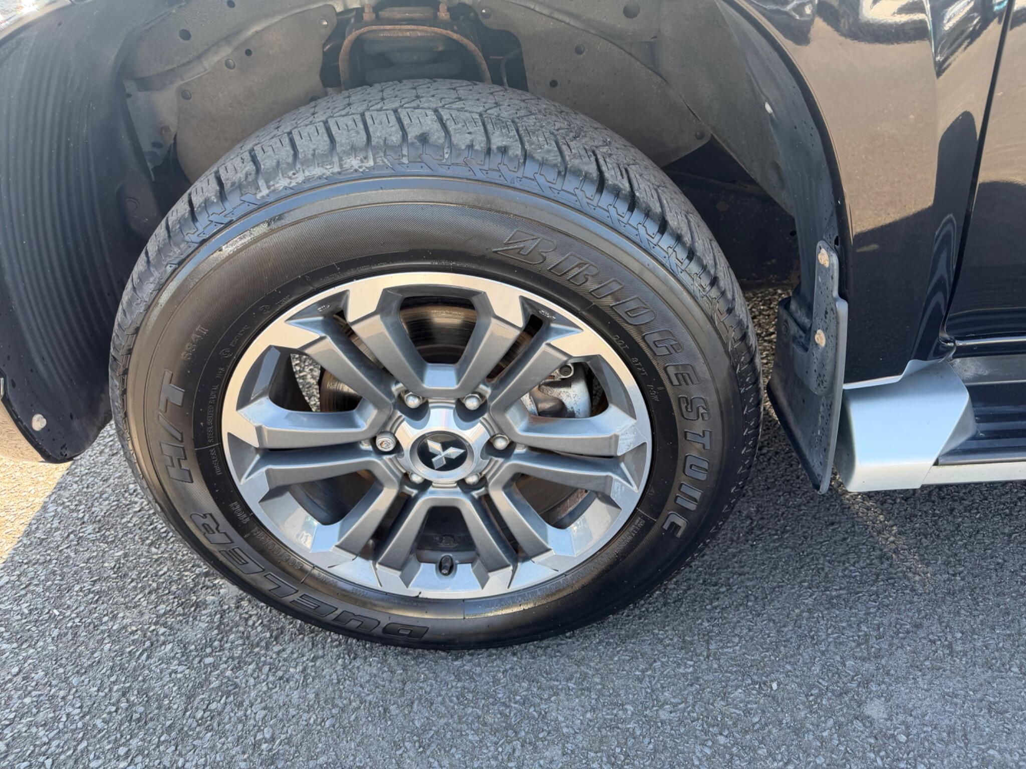 Mitsubishi L200