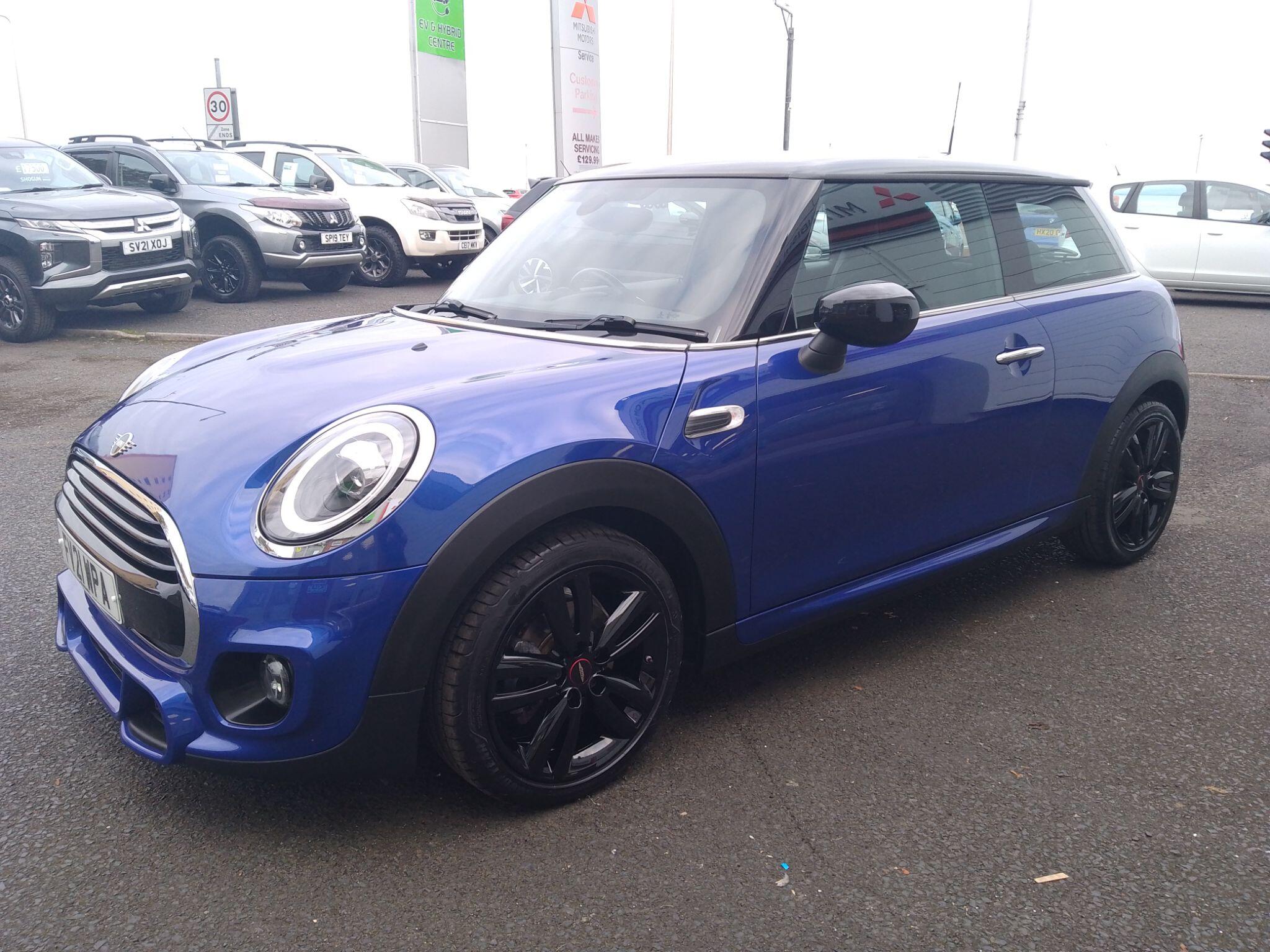 Mini Hatch
