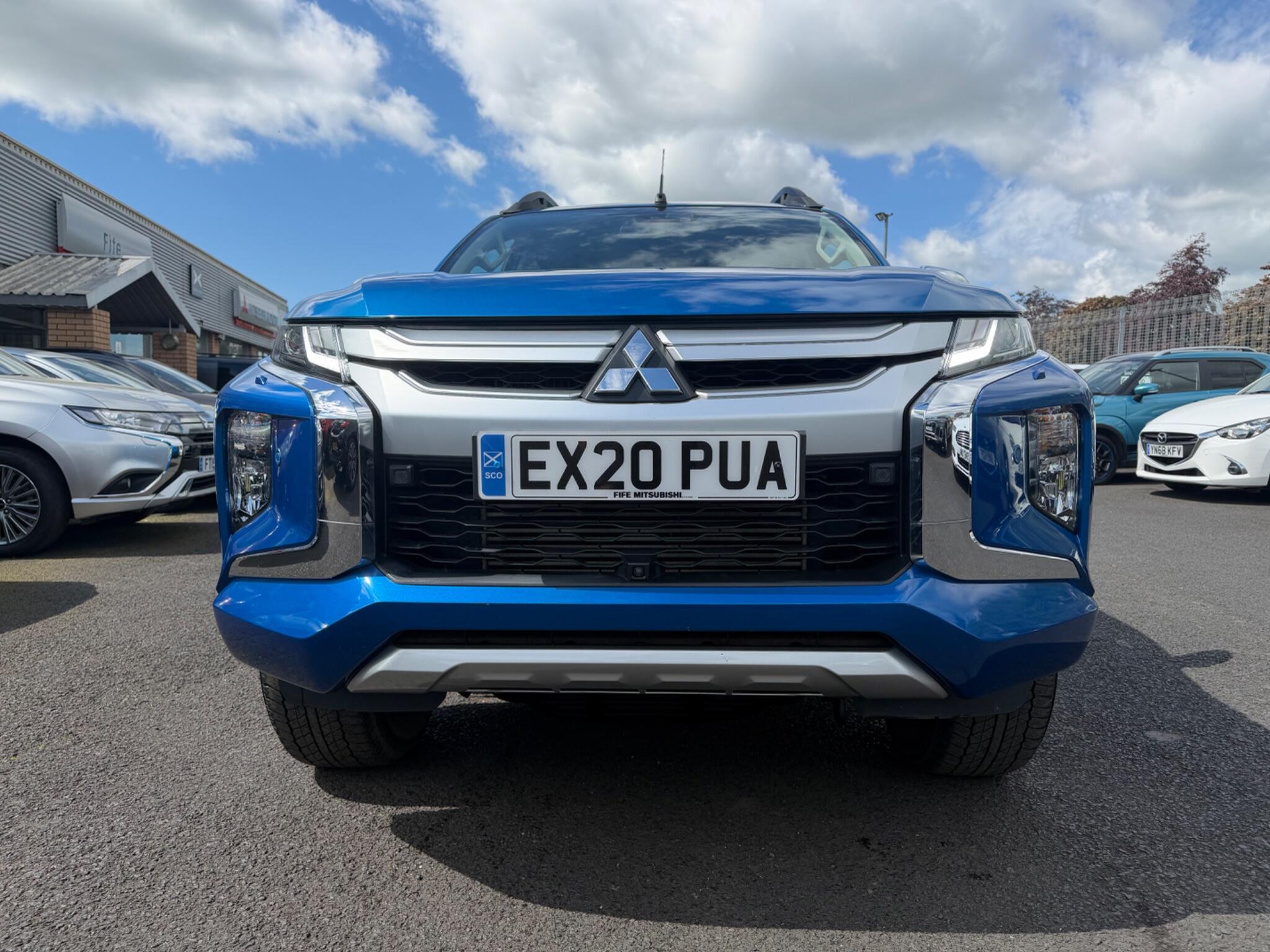 Mitsubishi L200