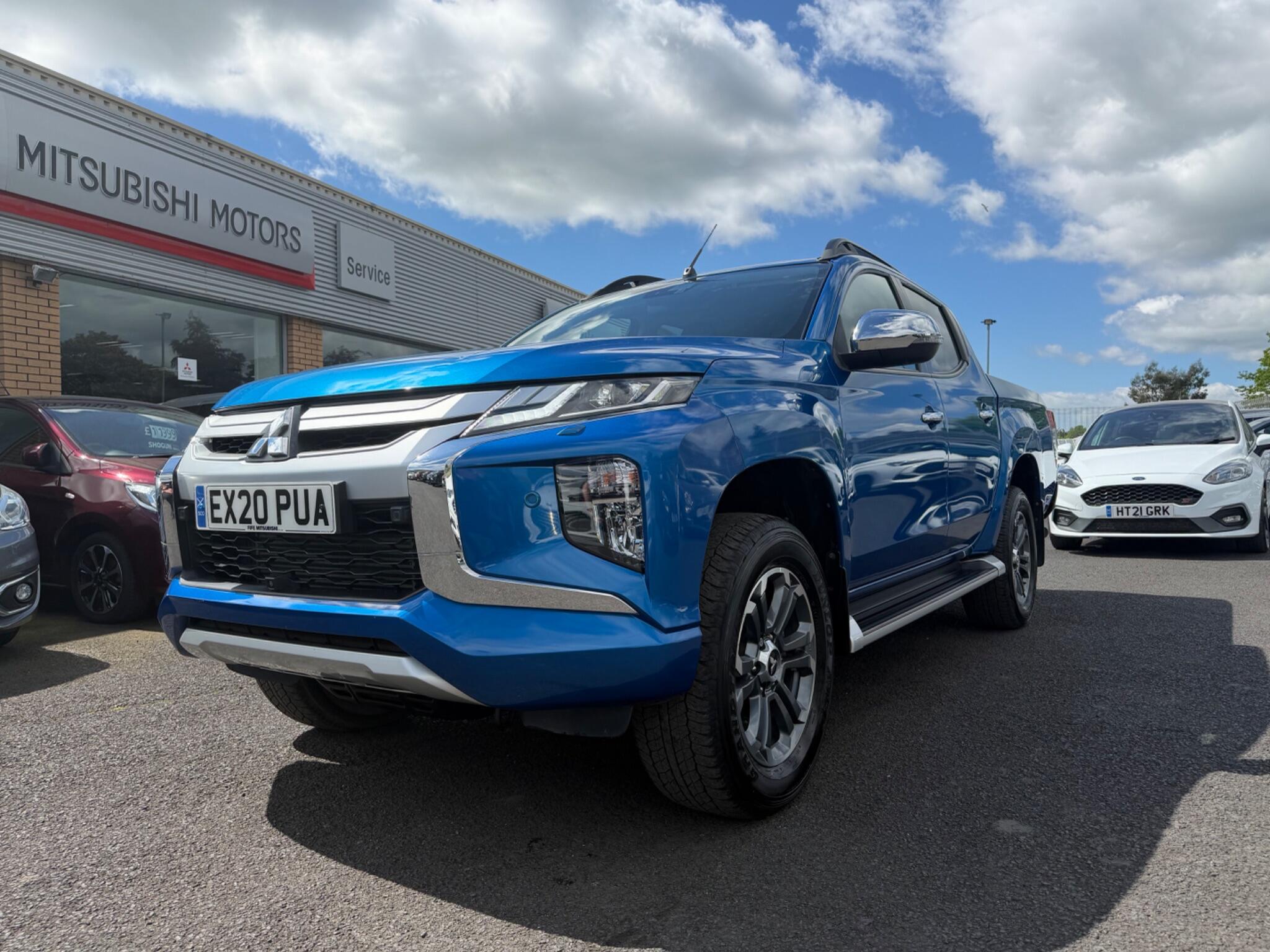 Mitsubishi L200