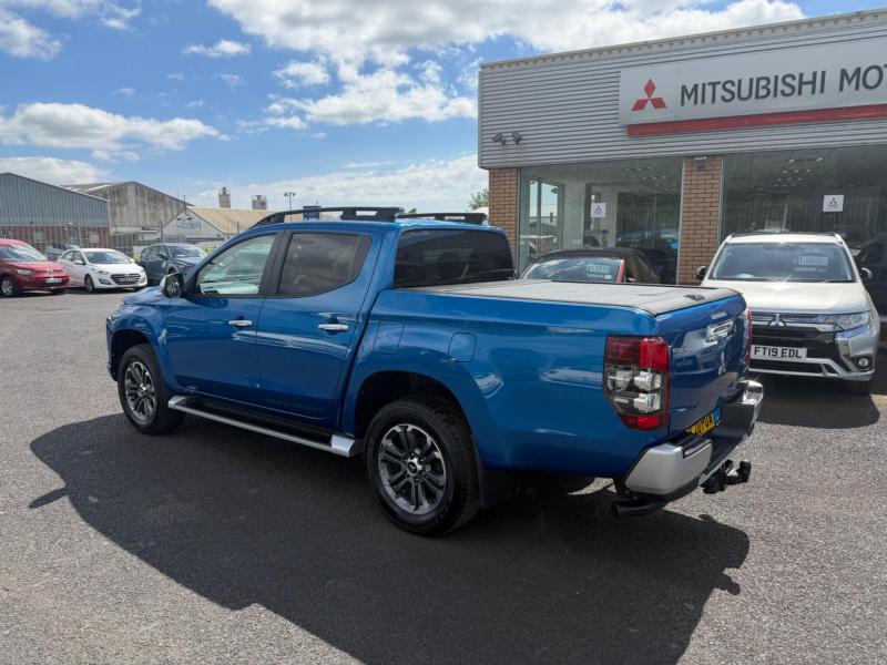 Mitsubishi L200