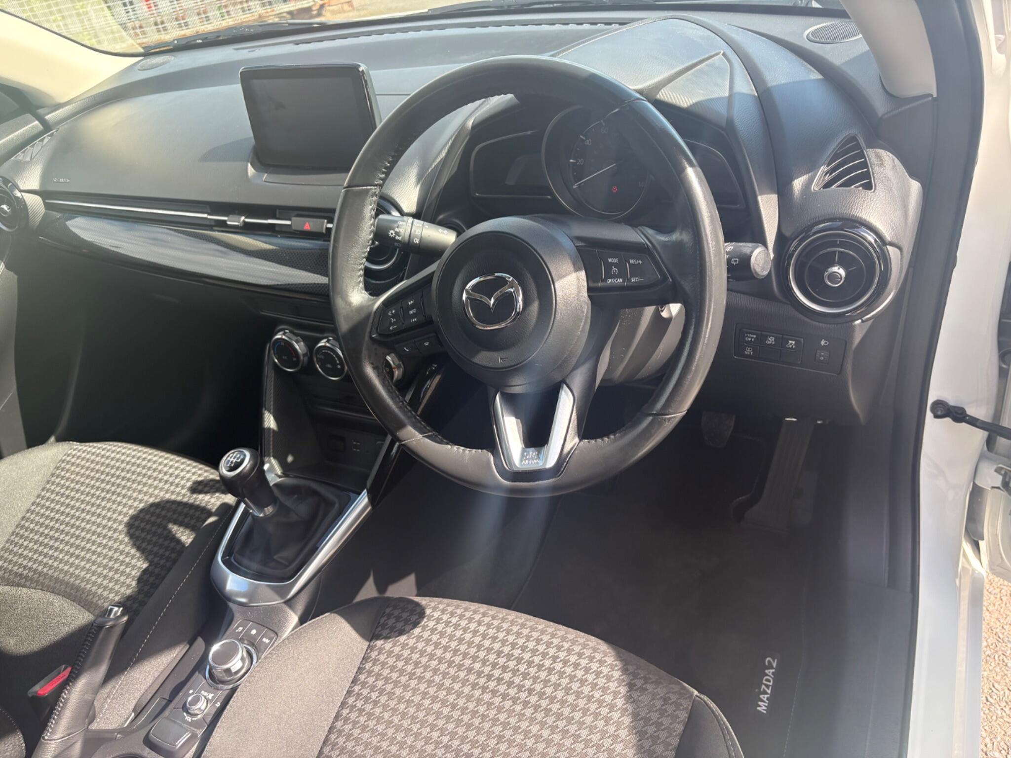 Mazda Mazda2