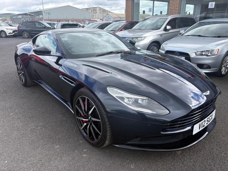 Aston Martin Db11
