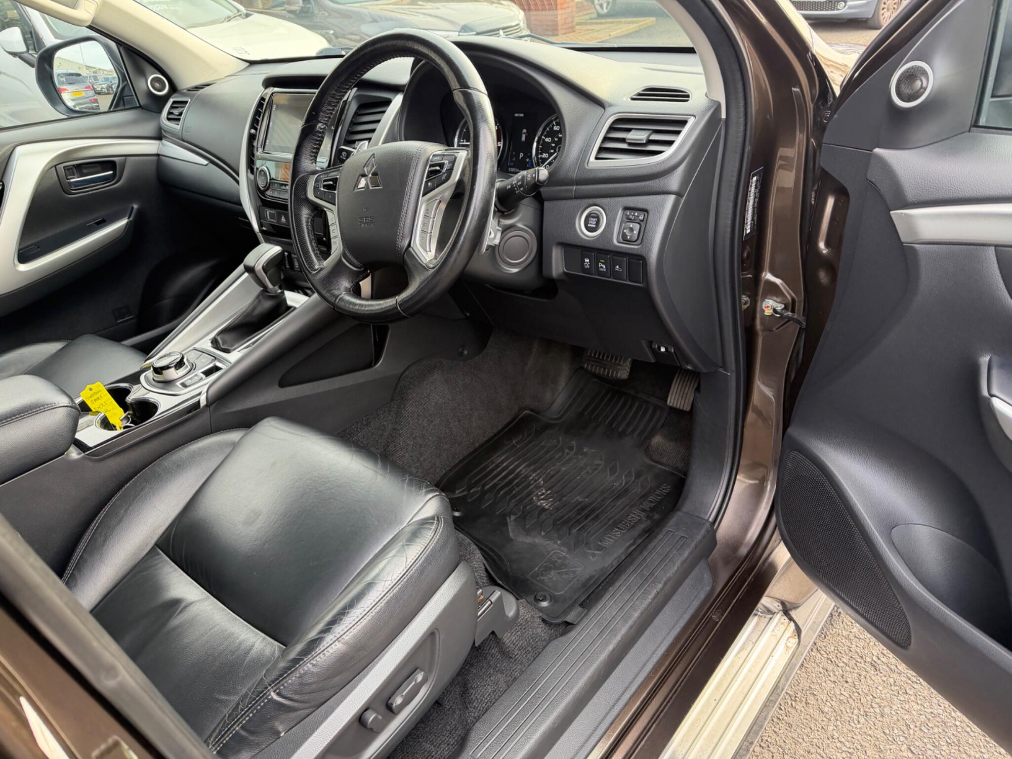Mitsubishi Shogun Sport