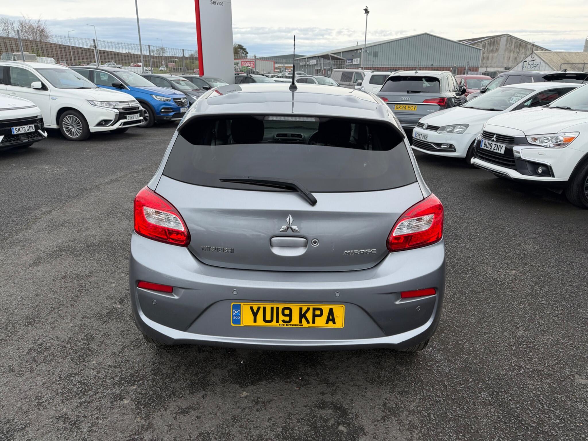 Mitsubishi Mirage