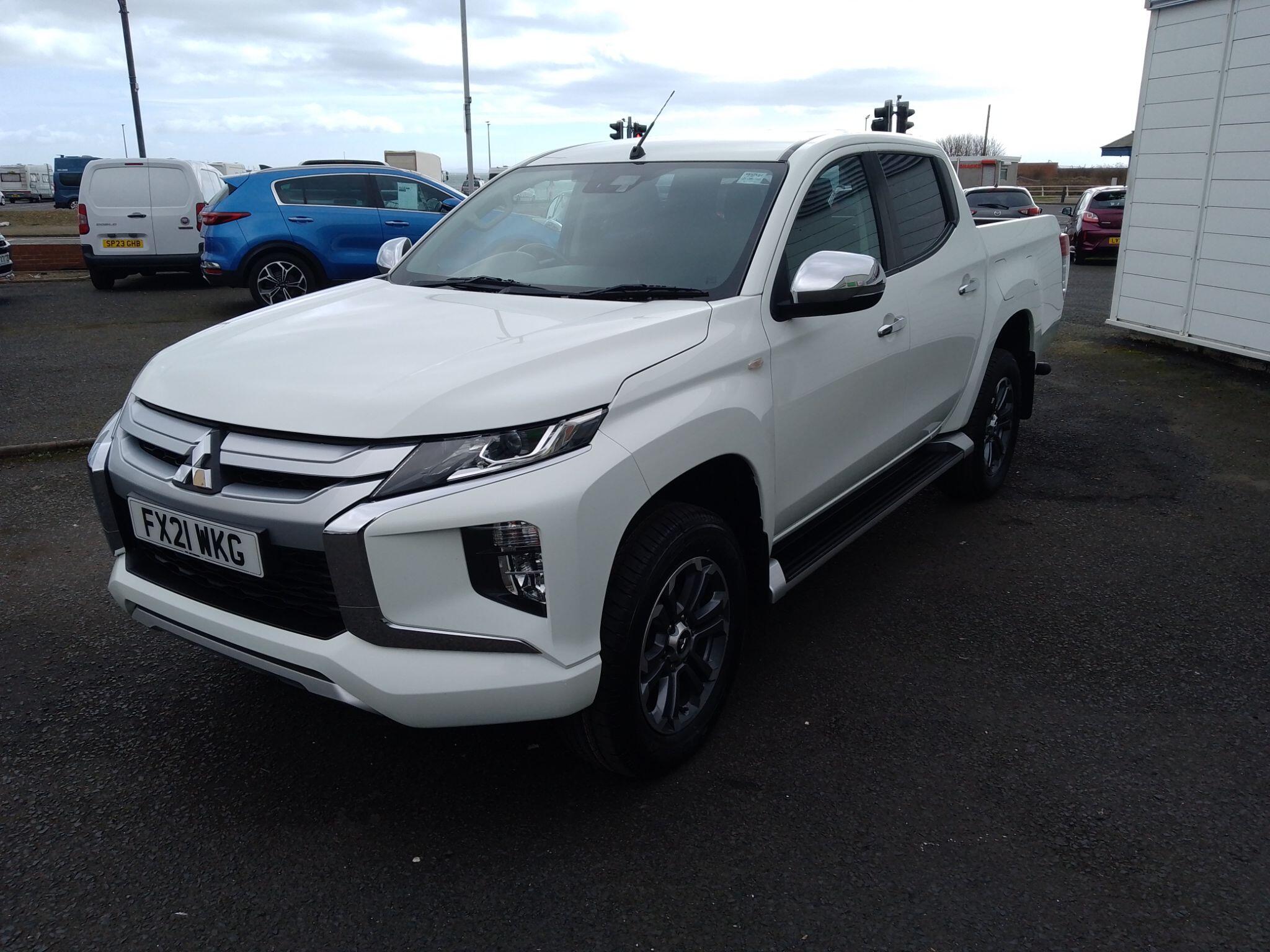 Mitsubishi L200