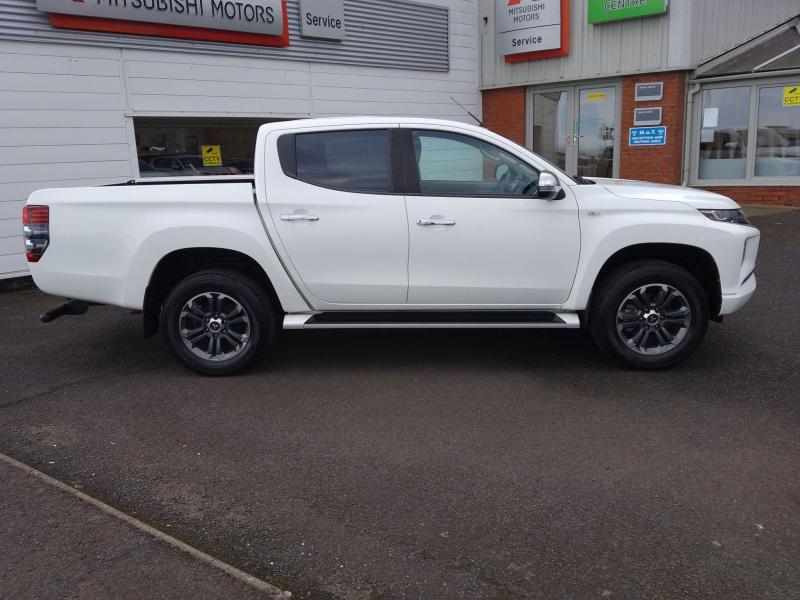 Mitsubishi L200